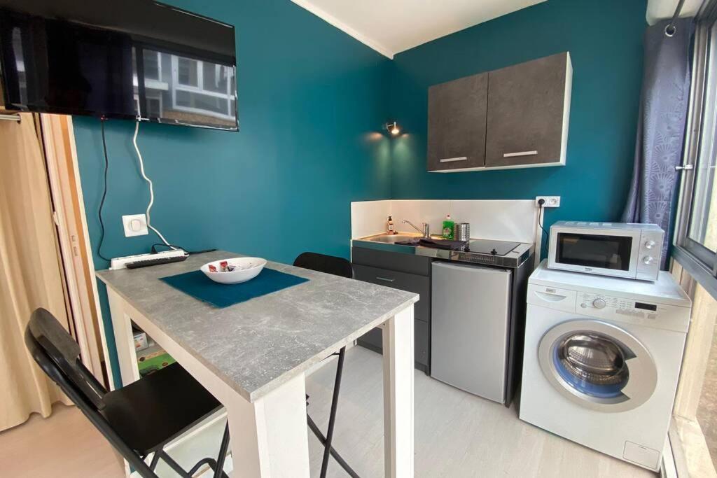 Studio & Parking Prive Centre Orleans Tram Au Pied Lejlighed Eksteriør billede