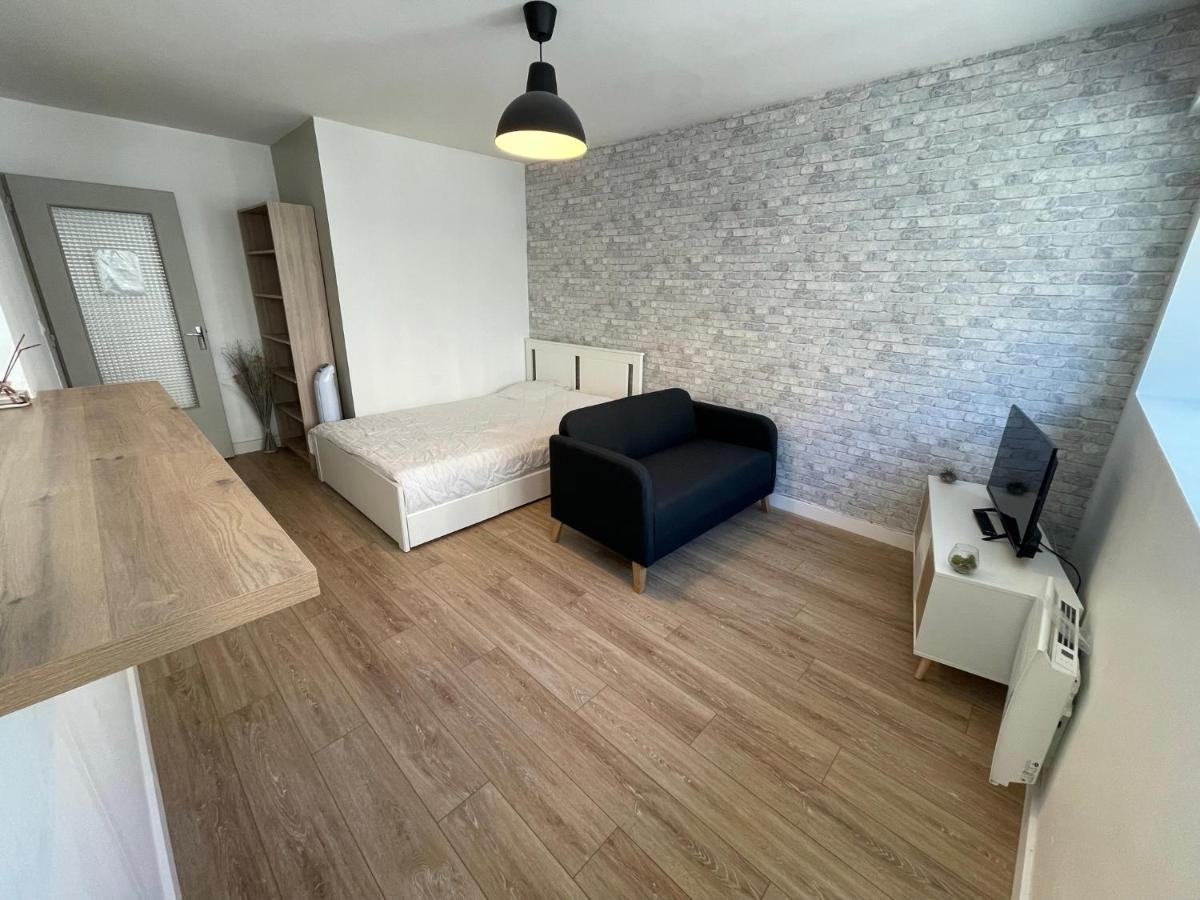 Studio & Parking Prive Centre Orleans Tram Au Pied Lejlighed Eksteriør billede